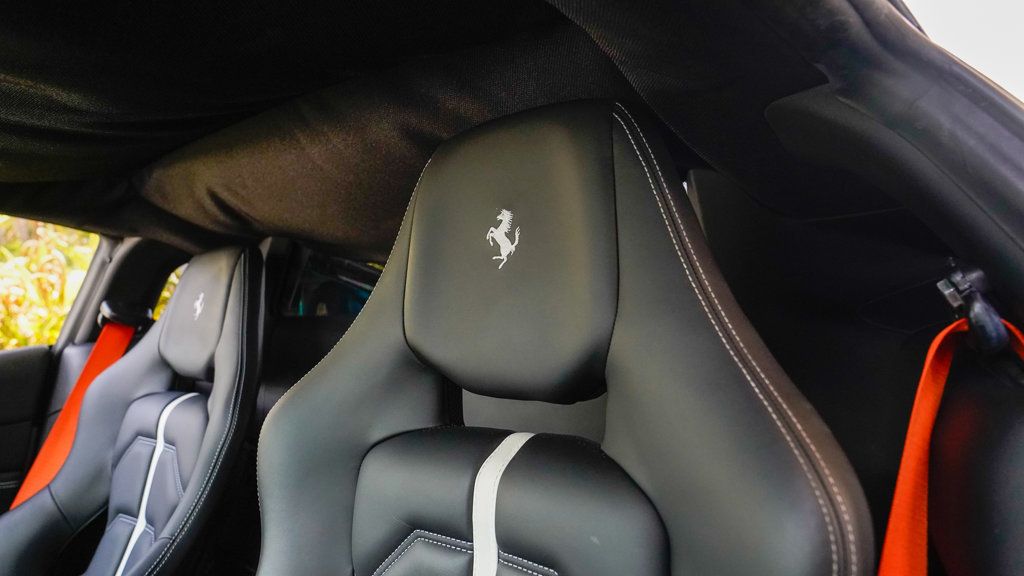 2016 Ferrari 488 GTB photo 49