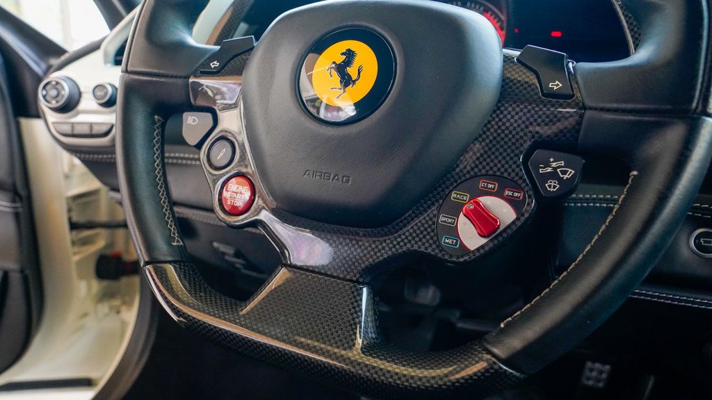 2016 Ferrari 488 GTB photo 55