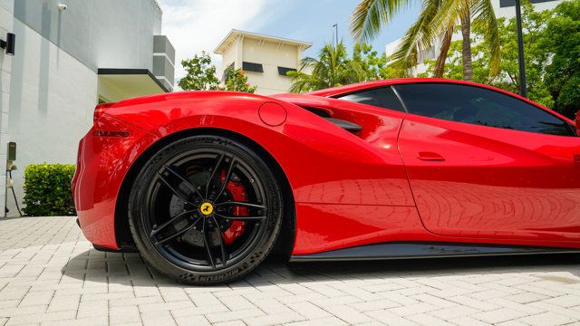 2016 Ferrari 488 GTB 2dr Coupe - 22875230 - 12