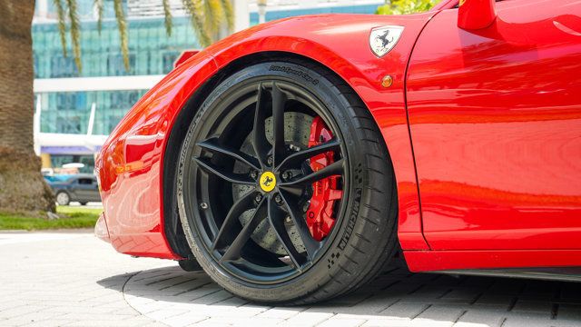 2016 Ferrari 488 GTB 2dr Coupe - 22875230 - 33