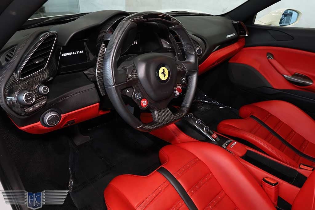 2016 Ferrari 488 GTB 2dr Coupe - 22534970 - 29