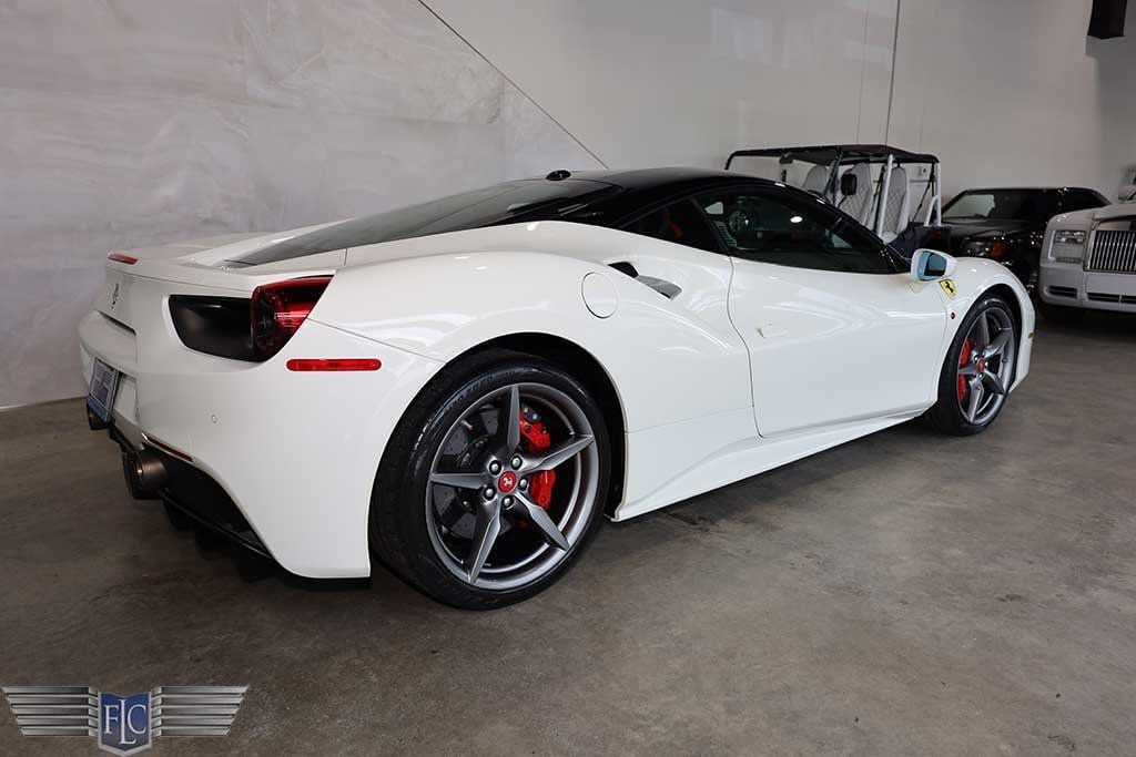 2016 Ferrari 488 GTB 2dr Coupe - 22534970 - 5