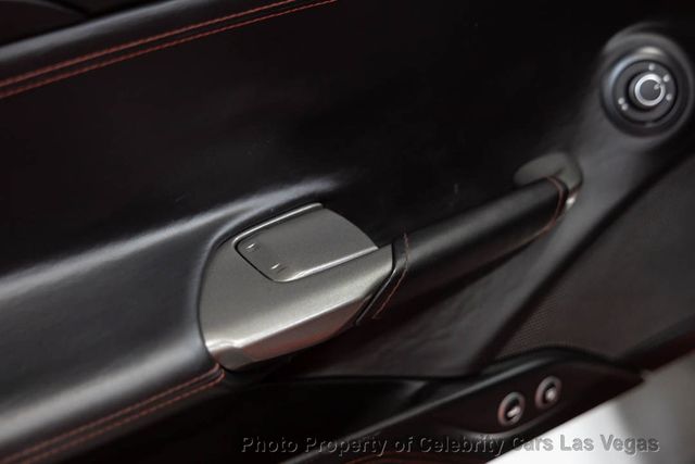 2016 Ferrari 488 GTB 2dr Coupe - 23063335 - 31