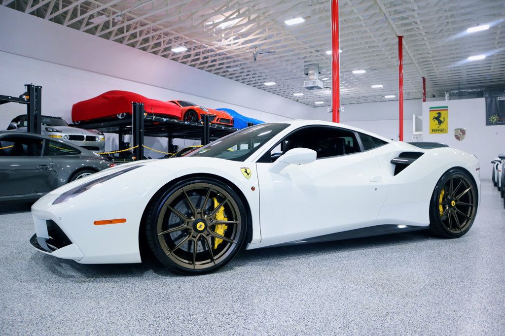 2016 Ferrari 488 GTB * ONLY 9K MILES... Giant Carbon Fiber * Race Seats!! - 21406382 - 0