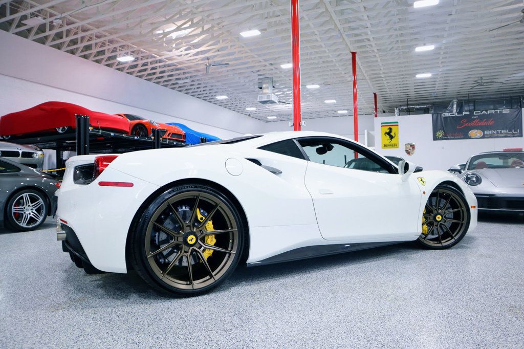 2016 Ferrari 488 GTB * ONLY 9K MILES... Giant Carbon Fiber * Race Seats!! - 21406382 - 9