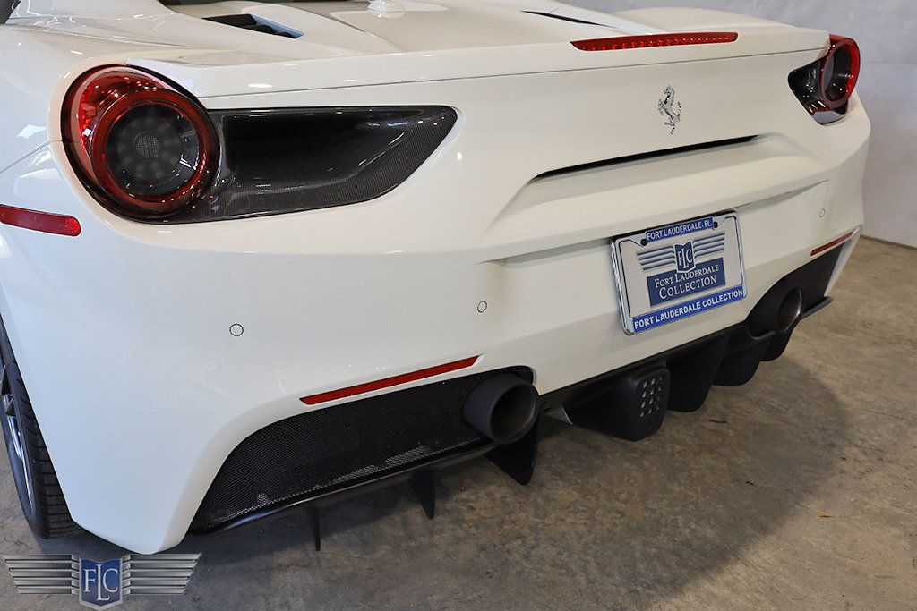 2016 Ferrari 488 Spider 2dr Convertible - 22060664 - 9