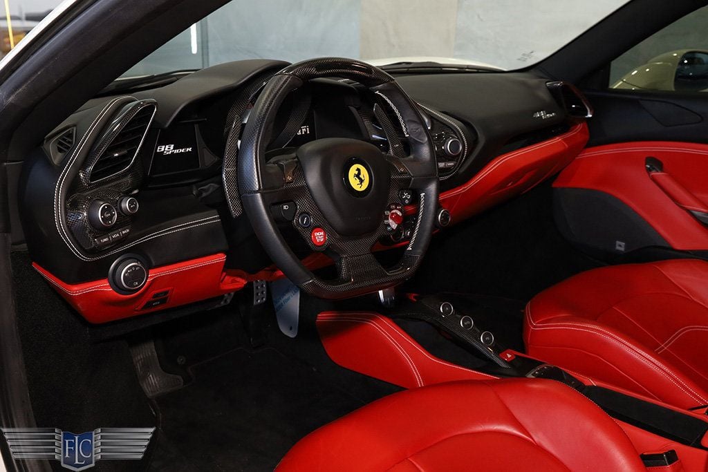 2016 Ferrari 488 Spider 2dr Convertible - 22060664 - 19