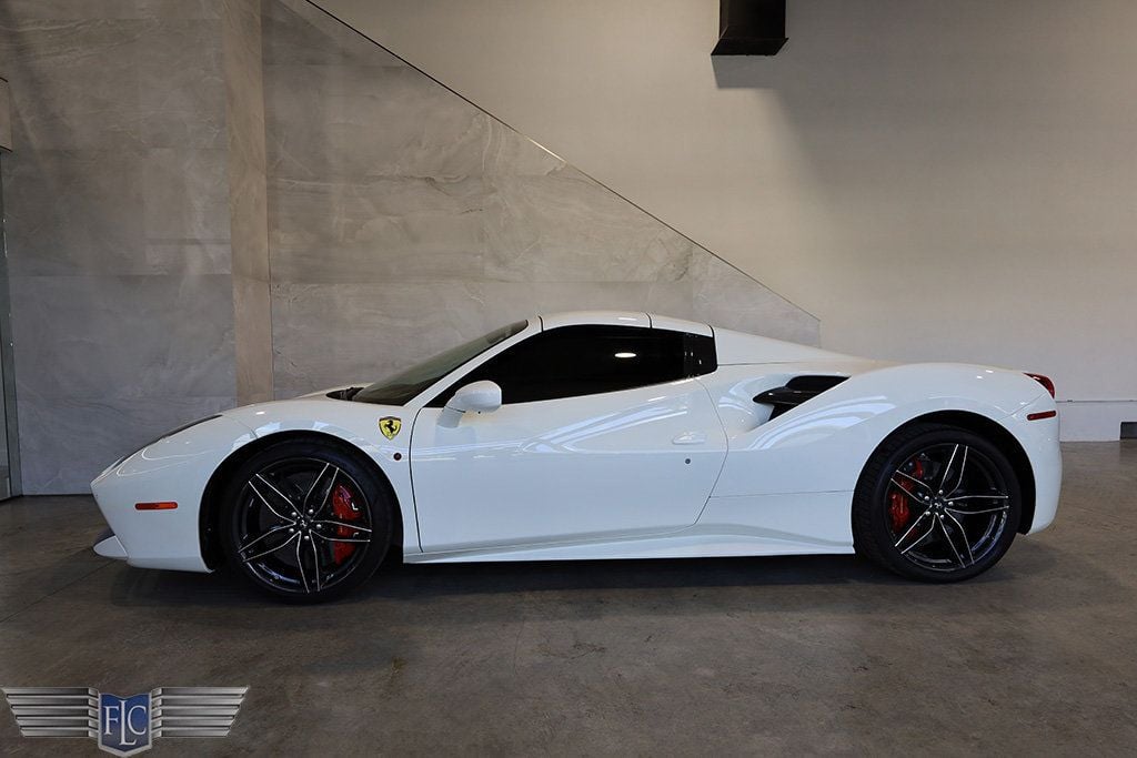 2016 Ferrari 488 Spider 2dr Convertible - 22060664 - 2