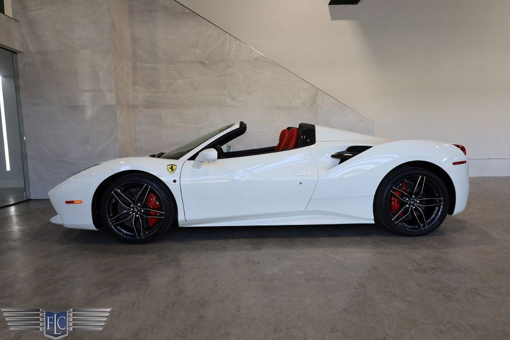 2016 Ferrari 488 Spider 2dr Convertible - 22060664 - 42