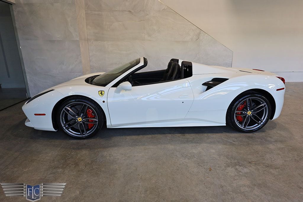 2016 Ferrari 488 Spider 2dr Convertible - 22665145 - 40