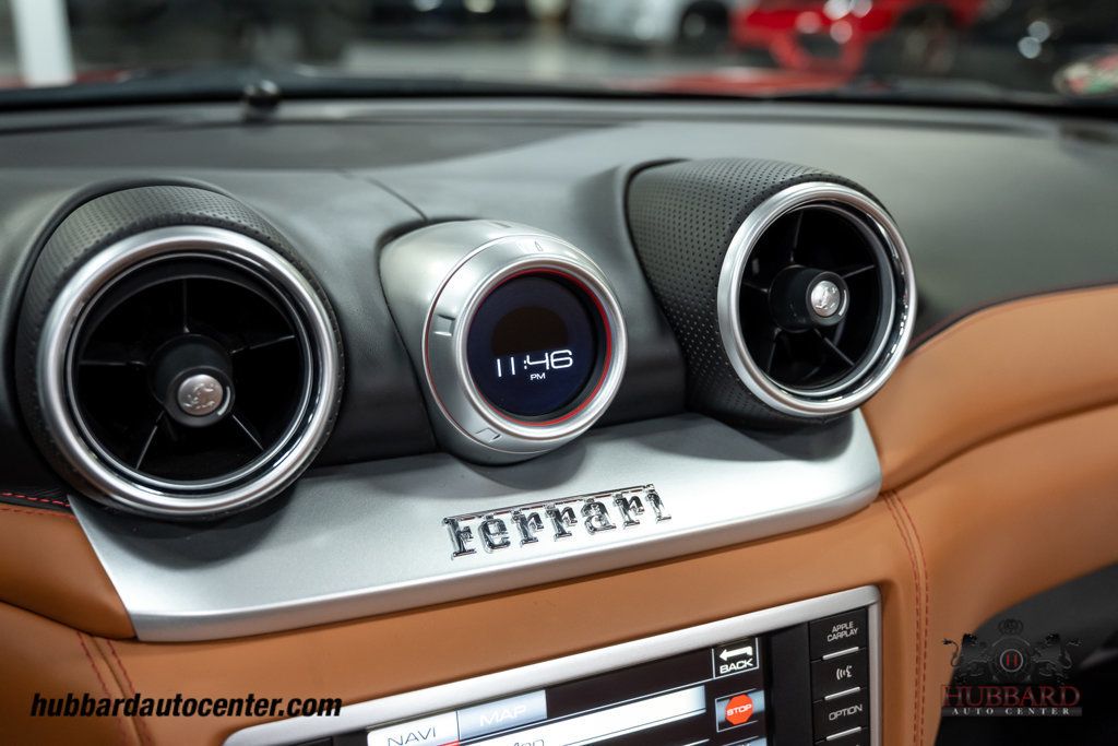 2016 Ferrari California T 2dr Convertible - 22977492 - 24