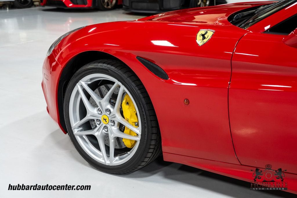 2016 Ferrari California T 2dr Convertible - 22977492 - 55