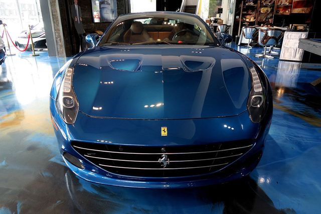 2016 Ferrari California T 2dr Convertible - 23026463 - 40