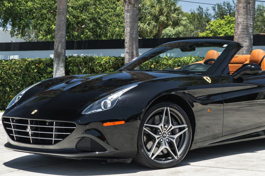 2016 Ferrari California photo 3