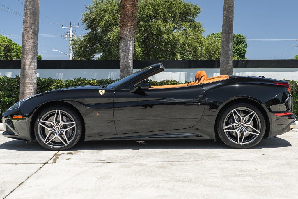 2016 Ferrari California photo 4