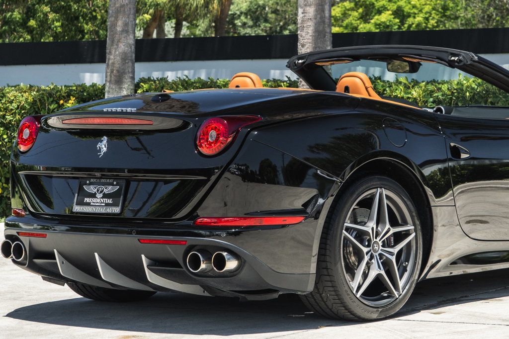 2016 Ferrari California photo 8