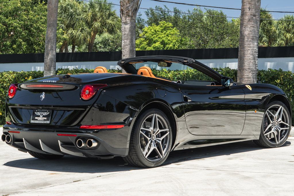 2016 Ferrari California photo 9