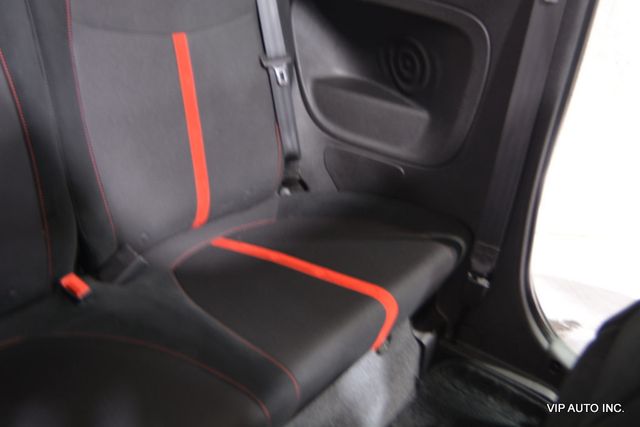 2016 FIAT 500c 2dr Convertible Abarth - 22888170 - 25