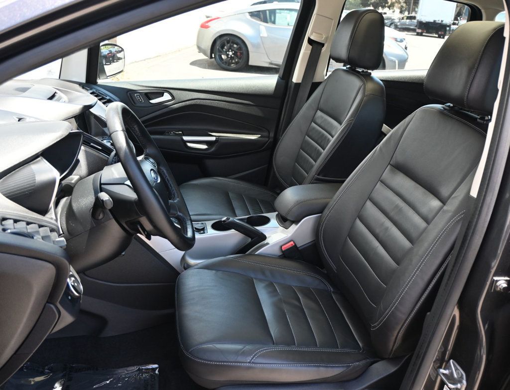 Ford C-Max photo 17