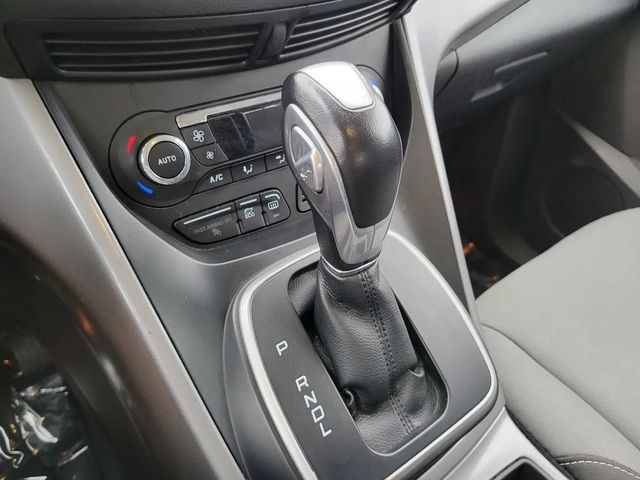 2016 Ford C-MAX Hybrid SE Wagon 4D - 22950009 - 26