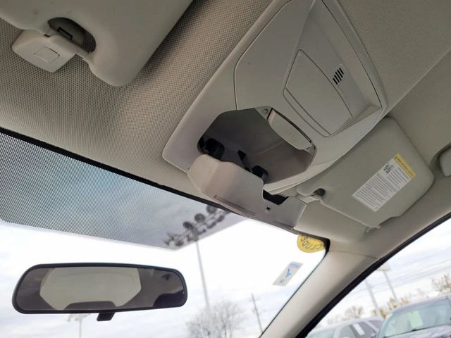 2016 Ford C-MAX Hybrid SE Wagon 4D - 22950009 - 28