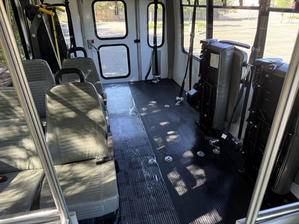 2016 Ford E350 Non-CDL 4 Wheelchair Shuttle Bus For Sale For Adults Seniors Medical Handicapped Transportation - 22417553 - 29
