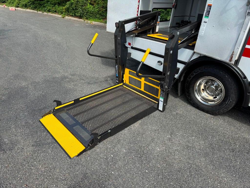 2016 Ford E350 Non-CDL Wheelchair Shuttle Bus For Sale For Adults Medical Transport Mobility ADA Handicapped - 23064742 - 5
