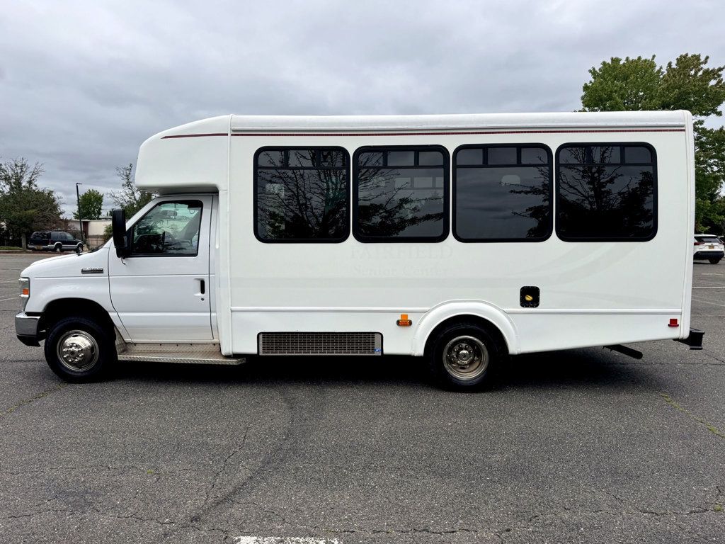 2016 Ford E350 Non-CDL Wheelchair Shuttle Bus For Sale For Adults Medical Transport Mobility ADA Handicapped - 23084160 - 3
