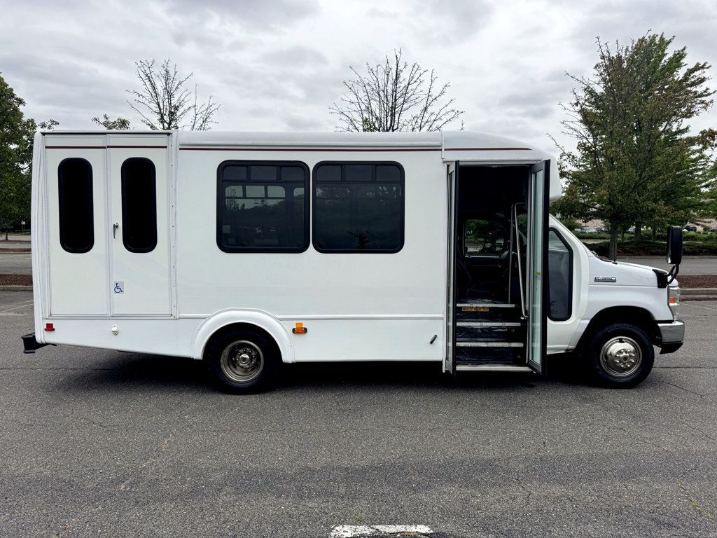 2016 Ford E350 Non-CDL Wheelchair Shuttle Bus For Sale For Adults Medical Transport Mobility ADA Handicapped - 23084160 - 5