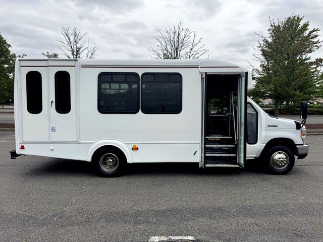 2016 Ford E350 Non-CDL Wheelchair Shuttle Bus For Sale For Adults Medical Transport Mobility ADA Handicapped - 23084160 - 5