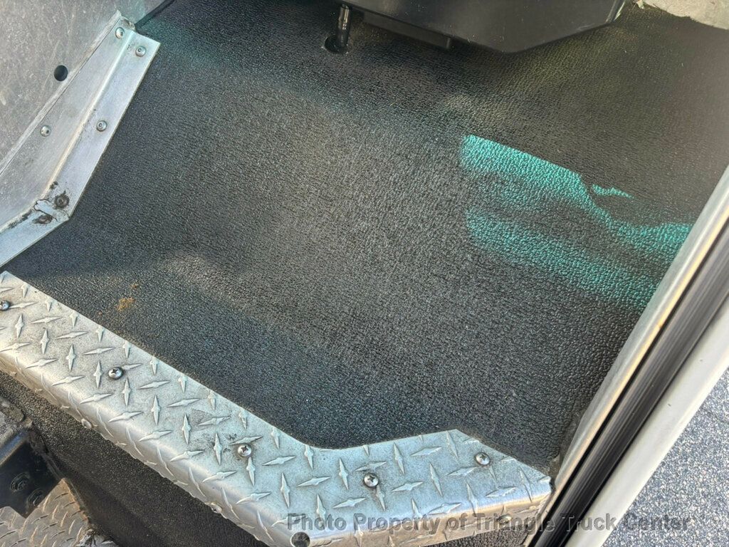 2016 Ford E350HD STEP  - 22989177 - 40