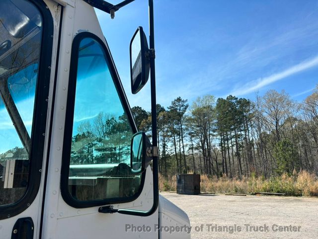 2016 Ford E350HD STEP  - 22989177 - 42