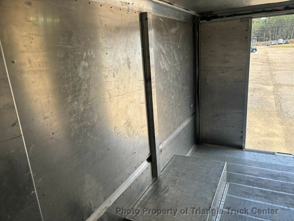 2016 Ford E350HD STEP RICH  - 22989177 - 14