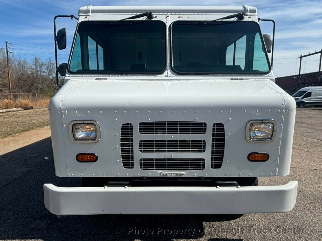 2016 Ford E350HD STEP RICH  - 22989177 - 2