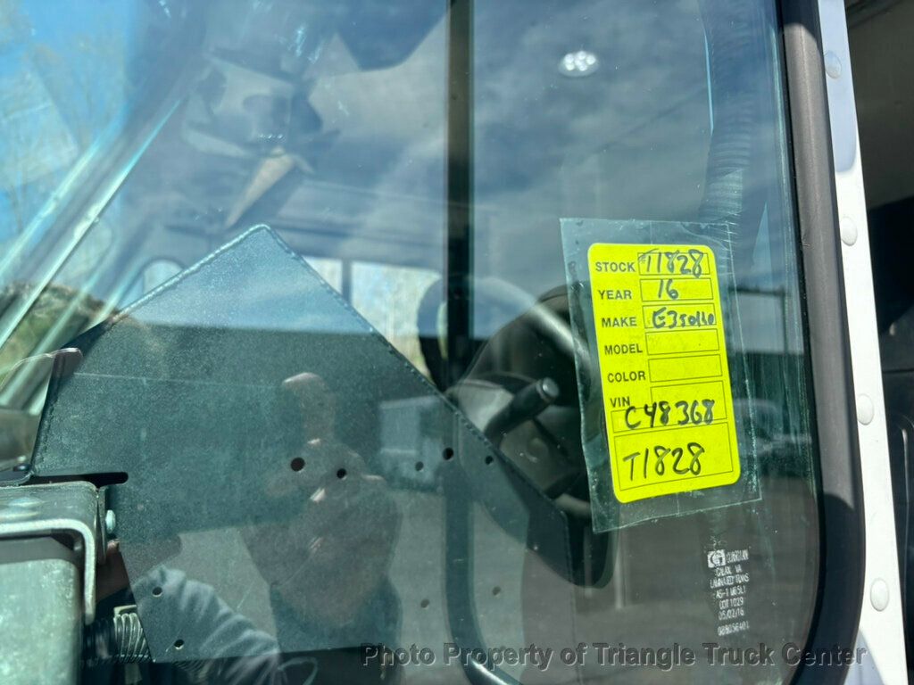 2016 Ford E350HD STEP RICH  - 22989177 - 52