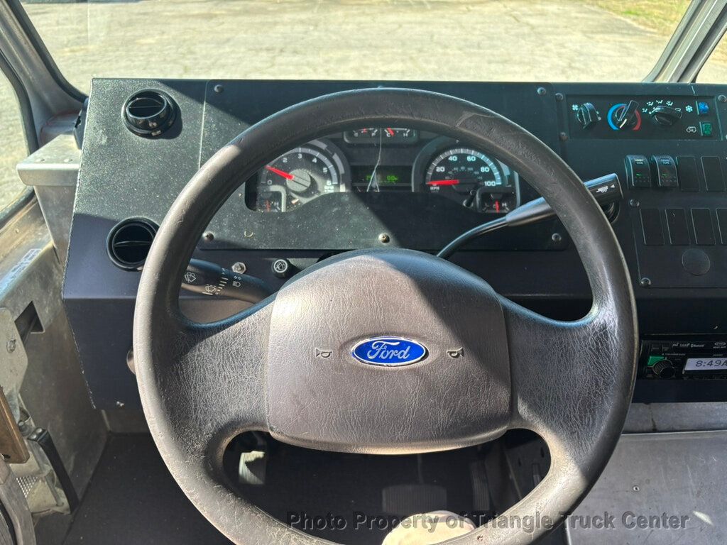 2016 Ford E350HD STEP VAN JUST 28k MILES! SUPER NICE UNIT! FINANCE OR LEASE! - 22989177 - 27