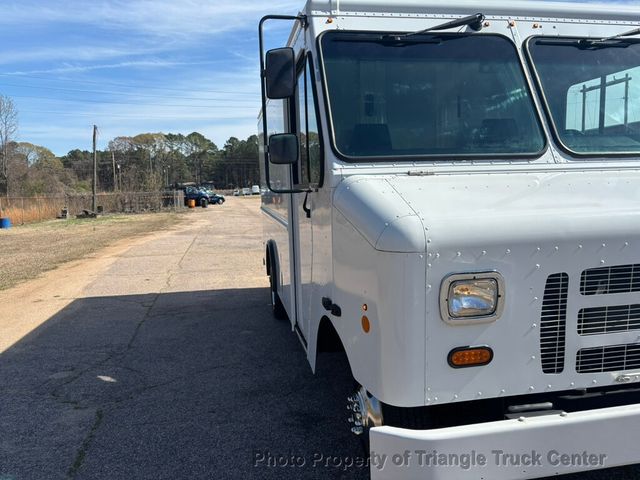 2016 Ford E350HD STEP VAN JUST 28k MILES! SUPER NICE UNIT! FINANCE OR LEASE! - 22989177 - 3