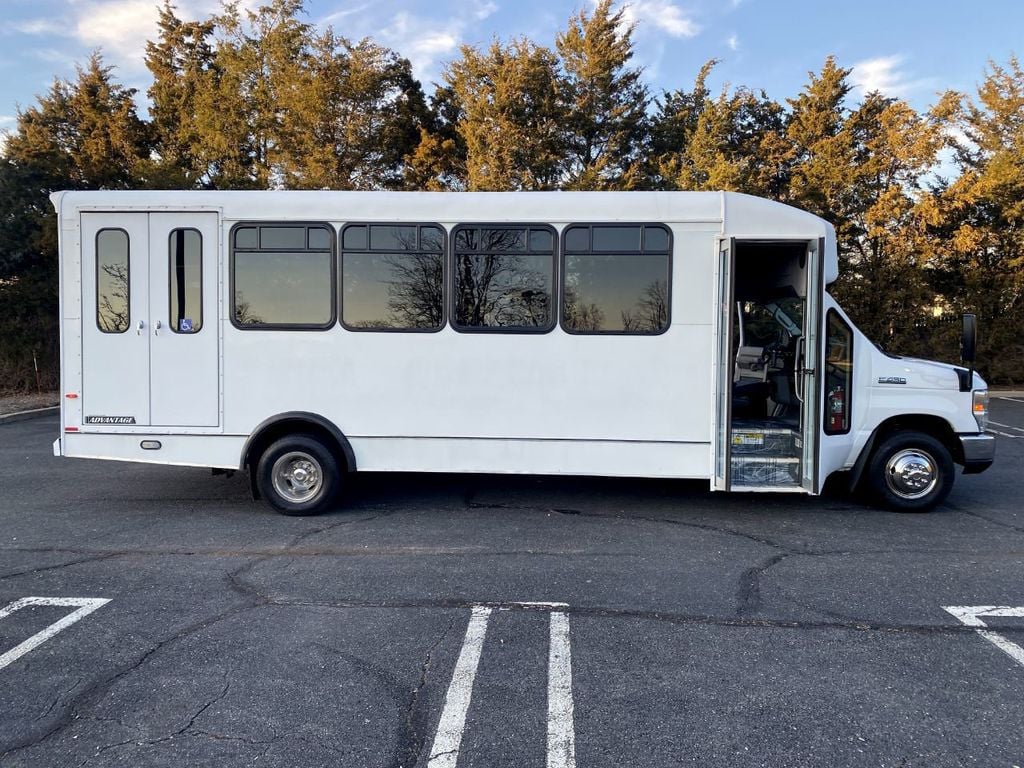2016 Ford E450 22 Pass. Wheelchair Shuttle Bus 47k Miles For Adults Churches Seniors & Handicapped Transport - 22227028 - 12