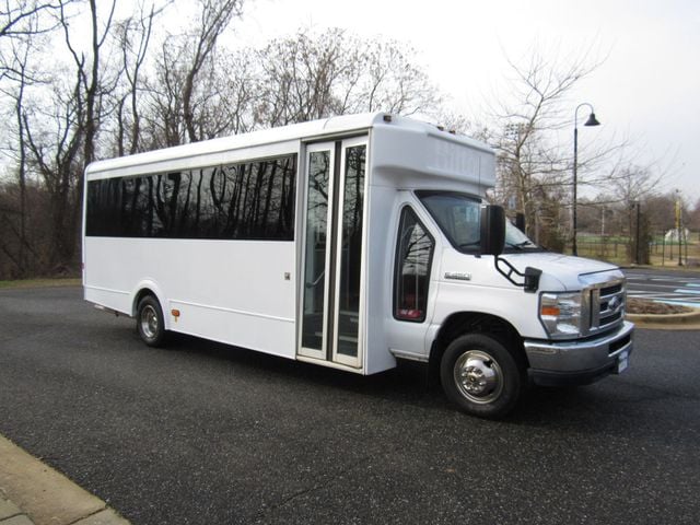 2016 Used Ford E450 22 Passenger Bus w-Luggage Glaval Universal at ...