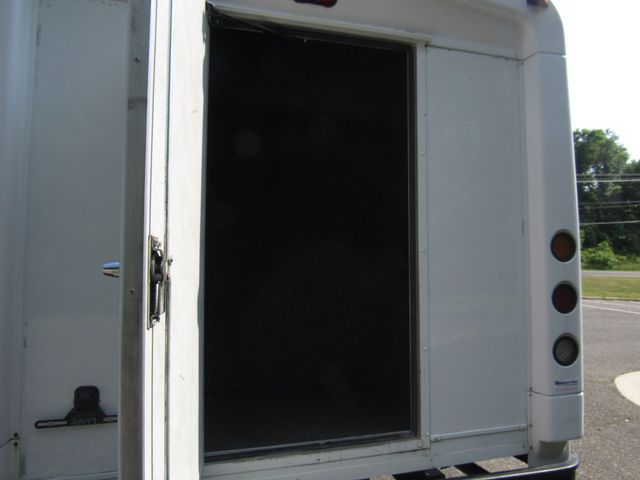 2016 Ford E450 22 Passenger Bus w-Luggage Glaval Universal - 21953535 - 13