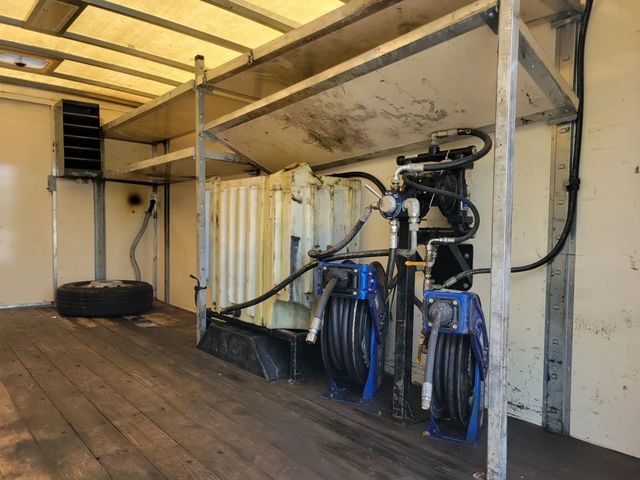 2016 Ford E450 Super Duty Cutaway Cutaway Van 2D - 22924031 - 3