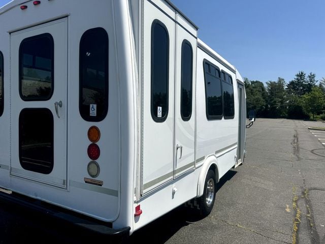 2016 Ford E450 Wheelchair Shuttle Bus w/Lift 38k Miles For Adults Churches Seniors & Handicapped Transport - 22470848 - 10