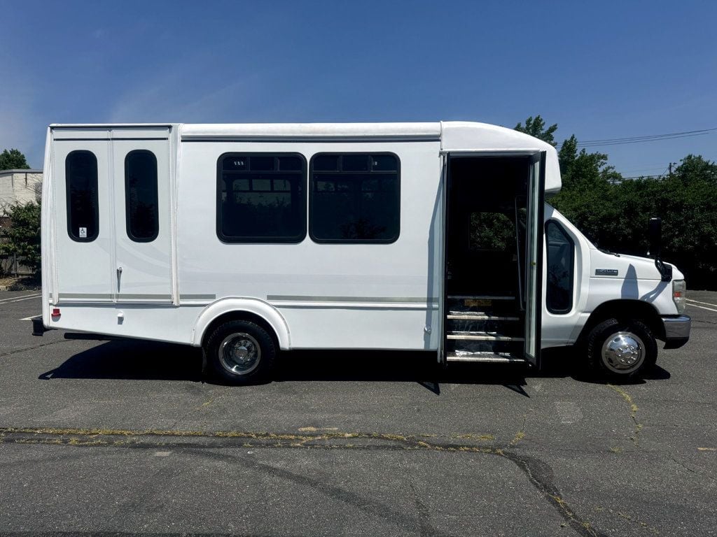 2016 Ford E450 Wheelchair Shuttle Bus w/Lift 38k Miles For Adults Churches Seniors & Handicapped Transport - 22470848 - 13