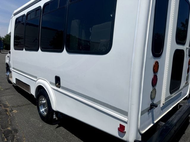 2016 Ford E450 Wheelchair Shuttle Bus w/Lift 38k Miles For Adults Churches Seniors & Handicapped Transport - 22470848 - 7