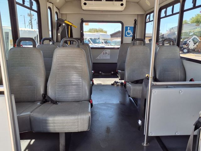 2016 Ford Econoline Commercial Cutaway 10 +2 Passenger Shuttle Bus w/Wheelchair - 23000946 - 15