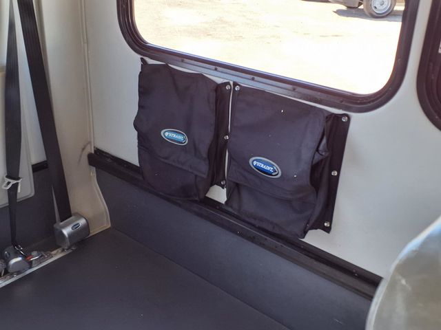 2016 Ford Econoline Commercial Cutaway 10 +2 Passenger Shuttle Bus w/Wheelchair - 23000946 - 20