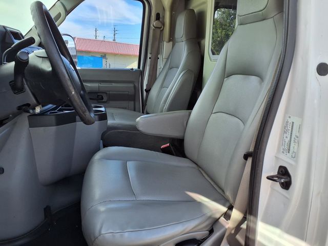 2016 Ford Econoline Commercial Cutaway 10' High Roof KUV - 23085084 - 12