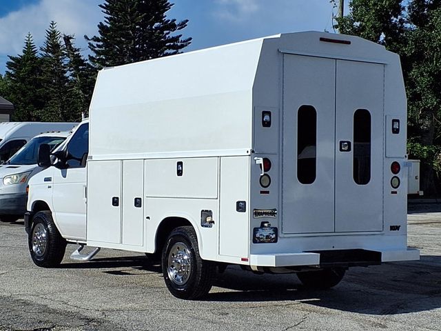 2016 Ford Econoline Commercial Cutaway 10' High Roof KUV - 23085084 - 4