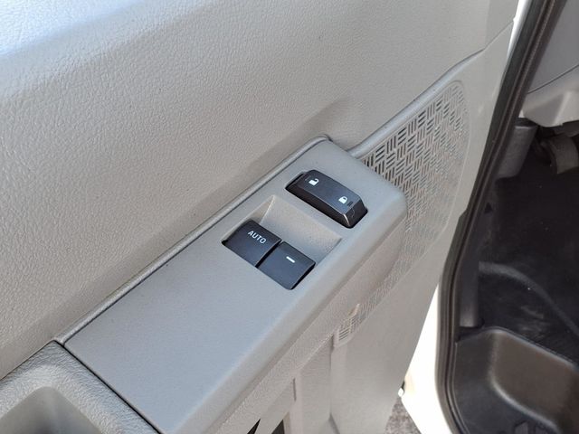 2016 Ford Econoline Commercial Cutaway 10 Passenger Shuttle Bus - 22986515 - 14