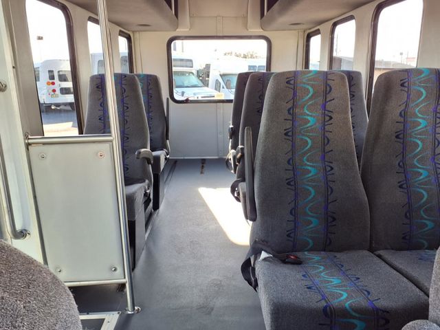 2016 Ford Econoline Commercial Cutaway 10 Passenger Shuttle Bus - 22986515 - 16